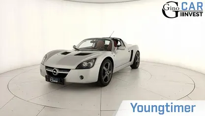 Usata Opel Speedster 147 CV (108 kW) 2001 Argento Cabrio
