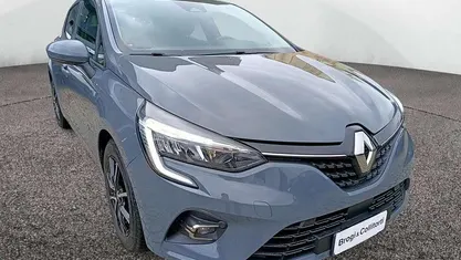 Usata 2021 Renault Clio V Zen Berlina | 11.800 € (Buon prezzo)