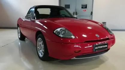 Usata Fiat Barchetta 131 CV (96 kW) 2003 Rosso Cabrio