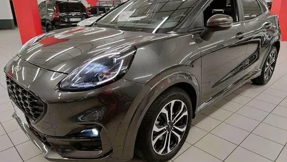 Usata Ford Puma ST-Line 124 CV (91 kW) 2024 Grigio scuro SUV