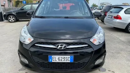 Usata Hyundai i10 Classic 69 CV (50 kW) 2012 Nero Utilitaria