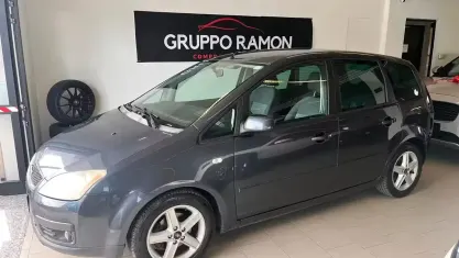 Usata Ford C-MAX Ghia 109 CV (80 kW) 2006 Grigio Monovolume