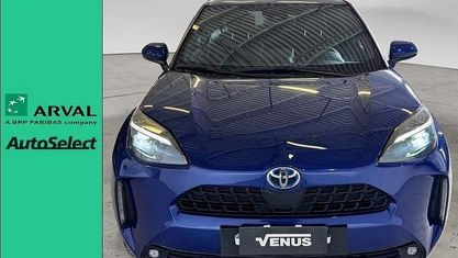 Usata Toyota Yaris Cross Trend 116 CV (85 kW) 2022 Blu SUV