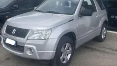 Argento Usata 2008 Suzuki Grand Vitara SUV | 3899 € (Ottimo prezzo)