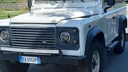 Usata Land Rover Defender S 122 CV (89 kW) 2006 Pick-up