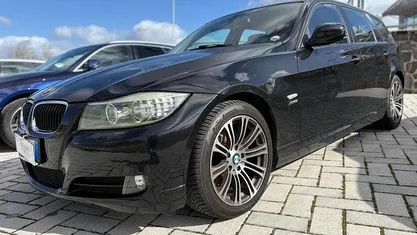 Usata 2011 BMW 320 M Sport Station wagon | 6990 € (Buon prezzo)