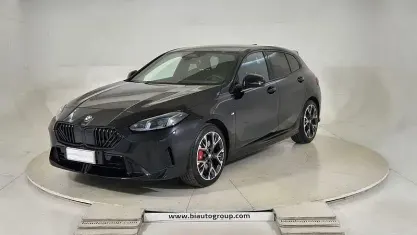 Usata BMW 120 Performance 163 CV (119 kW) 2025 Nero Utilitaria