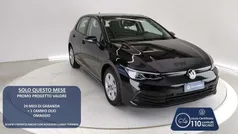 Nero Usata 2024 VW Golf VIII Life Tre volumi | 25.800 € (Ottimo prezzo)