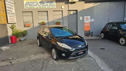 Nero Usata 2009 Ford Fiesta Titanium Tre volumi | 1200 € (Super prezzo)