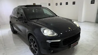 Usata Porsche Cayenne 250 CV (183 kW) 2016 Nero SUV