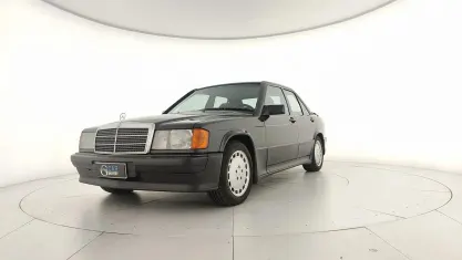 Usata Mercedes 190 1987 Nero Berlina