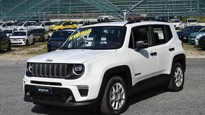 Bianco Nuova 2025 Jeep Renegade Altitude SUV | 25.950 € (Buon prezzo)