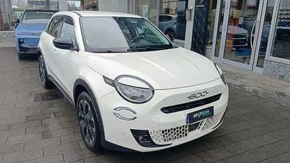 Usata Fiat 600 La Prima 110 CV (80 kW) 2025 Bianco SUV