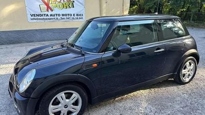 Usata Mini Cooper 116 CV (85 kW) 2005 Verde Utilitaria