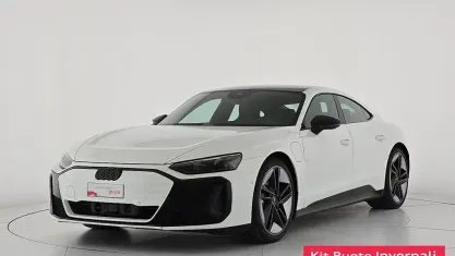 Nuova Audi e-tron GT quattro Comfort 500 kW (680 CV) 2025 Bianco Berlina