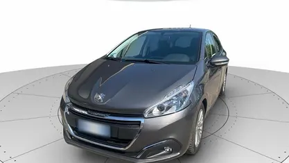 Usata Peugeot 208 Allure 75 CV (55 kW) 2018 Grigio Utilitaria
