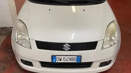 Usata Suzuki Swift GL 92 CV (67 kW) 2009 Bianco Utilitaria