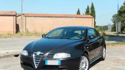 Usata Alfa Romeo GT 150 CV (110 kW) 2006 Nero Coupé