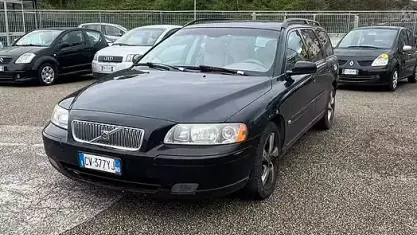 Usata Volvo V70 Summum 163 CV (119 kW) 2005 Nero Station wagon