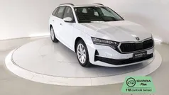 Bianco Usata 2024 Skoda Octavia Executive Station wagon | 30.200 € (Buon prezzo)