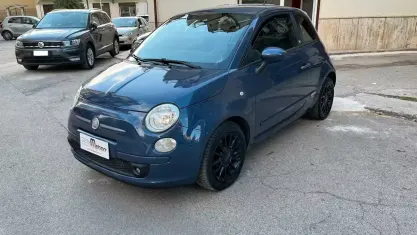 Usata Fiat 500 85 CV (62 kW) 2011 Blu Utilitaria