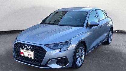 Begagnad Audi A3 Sportback Business 150 HK (110 kW) 2021 Silver Halvkombi