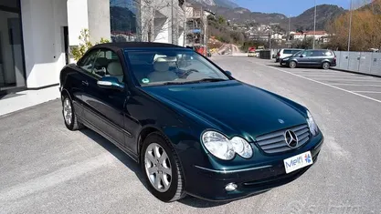 Usata Mercedes CLK200 163 CV (119 kW) 2005 Verde Cabrio