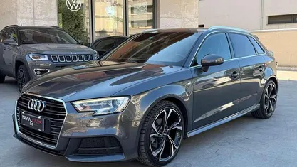 Grigio Usata 2017 Audi A3 S-Line Tre volumi | 17.900 € (Buon prezzo)