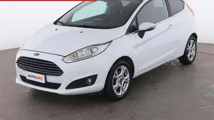 Usata Ford Fiesta Titanium 75 CV (55 kW) 2017 Bianco Utilitaria