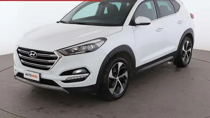 Usata Hyundai Tucson Xpossible 116 CV (85 kW) 2016 Bianco SUV