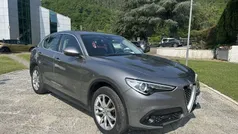 Grigio Usata 2017 Alfa Romeo Stelvio Business SUV | 18.900 € (Ottimo prezzo)