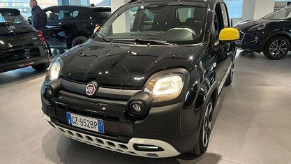 Occasion Fiat Panda Cross Cross 69 ch (50 kW) 2025 Noir Citadine