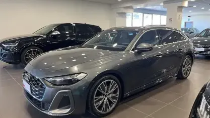 Usata Audi A5 S-Line 204 CV (150 kW) 2025 Grigio Station wagon