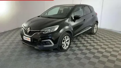 Usata Renault Captur 90 CV (66 kW) 2019 Nero SUV
