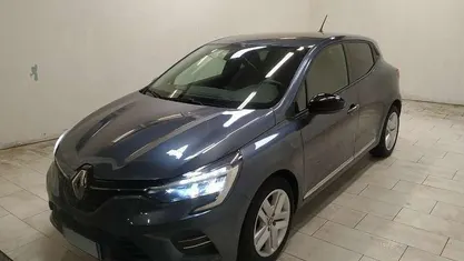 Usata Renault Clio V Business 101 CV (74 kW) 2022 Grigio Berlina