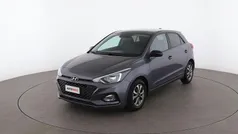 Grigio Usata 2020 Hyundai i20 Tre volumi | 9999 € (Buon prezzo)