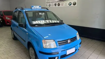 Usata Fiat Panda Dynamic 69 CV (50 kW) 2005 Blu Utilitaria