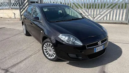 Nero Usata 2012 Fiat Bravo Easy Due volumi | 4490 € (Buon prezzo)