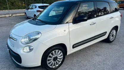 Usata Fiat 500L Business 120 CV (88 kW) 2016 Bianco Monovolume