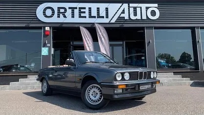 Usata BMW 320 Efficient Dynamics 126 CV (92 kW) 1987 Cabrio