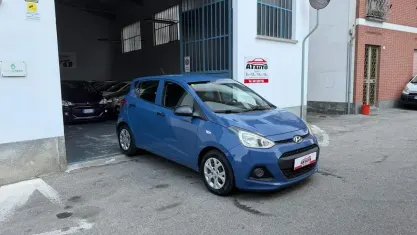 Usata Hyundai i10 66 CV (48 kW) 2014 Bluazzurro Utilitaria