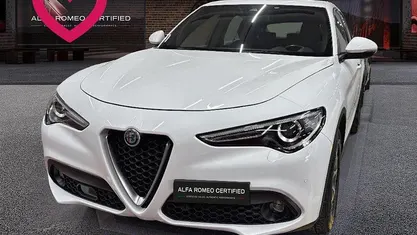 Usata Alfa Romeo Stelvio Business 190 CV (139 kW) 2022 Bianco SUV