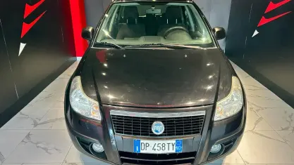 Usata Fiat Sedici Dynamic 107 CV (78 kW) 2008 SUV