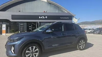 Usata 2024 Kia Stonic Style SUV | 15.900 € (Buon prezzo)