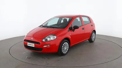 Rosso Usata 2018 Fiat Punto Street Due volumi | 8999 € (Buon prezzo)