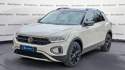 Usata VW T-Roc Sport 110 CV (80 kW) 2023 Ascot grey SUV