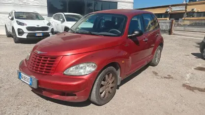 Usata Chrysler PT Cruiser Clasic 116 CV (85 kW) 2002 Rosso Berlina