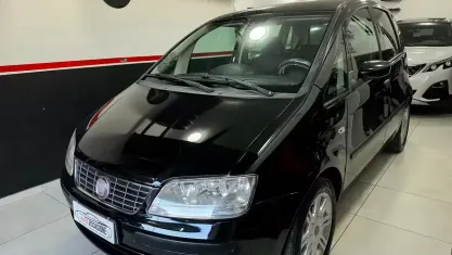 Usata Fiat Idea 80 CV (58 kW) 2008 Nero Monovolume