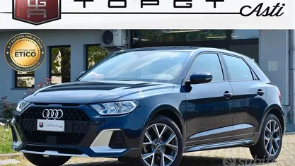 Begagnad Audi A1 Admired 95 HK (69 kW) 2021 Blå SUV