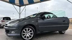 Usata 2006 Peugeot 206 CC Quiksilver Cabrio | 4490 € (Buon prezzo)